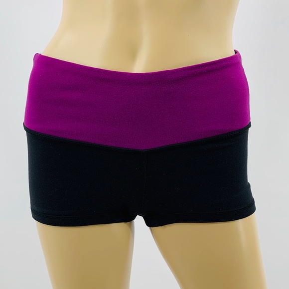 lululemon athletica Pants - Lululemon Black & Purple Short Shorts Waist Pocket